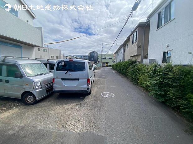 すぐの見学や資料請求など、お気軽にお問い合わせください