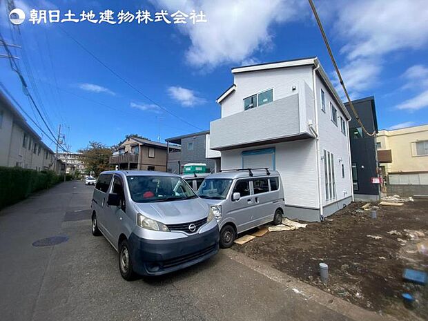 すぐの見学や資料請求など、お気軽にお問い合わせください