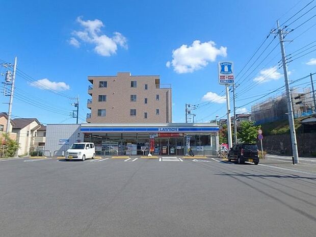 ローソン 川崎片平六丁目店まで約419m