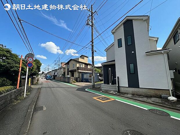 すぐのご見学や資料請求など、お気軽にお問い合わせください