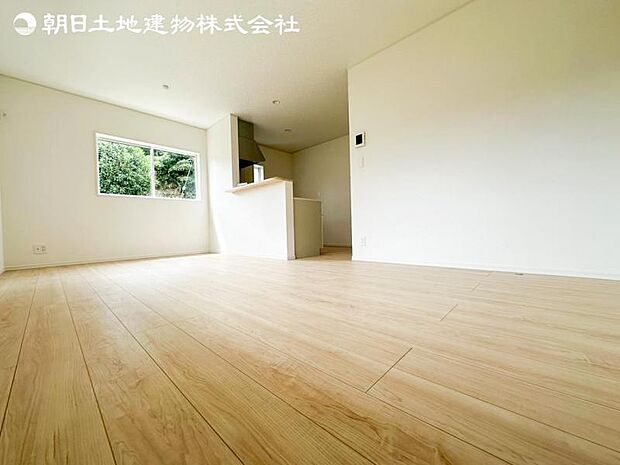 すぐの見学や資料請求など、お気軽にお問い合わせください