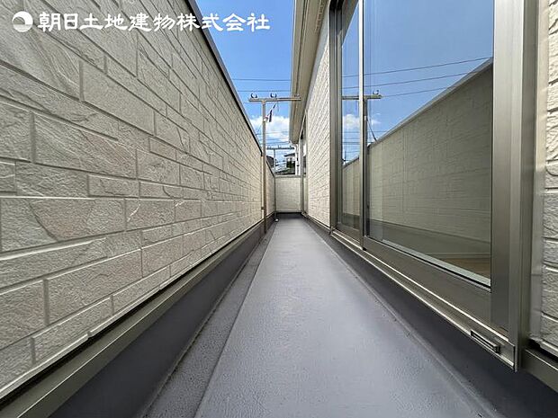すぐの見学や資料請求など、お気軽にお問い合わせください
