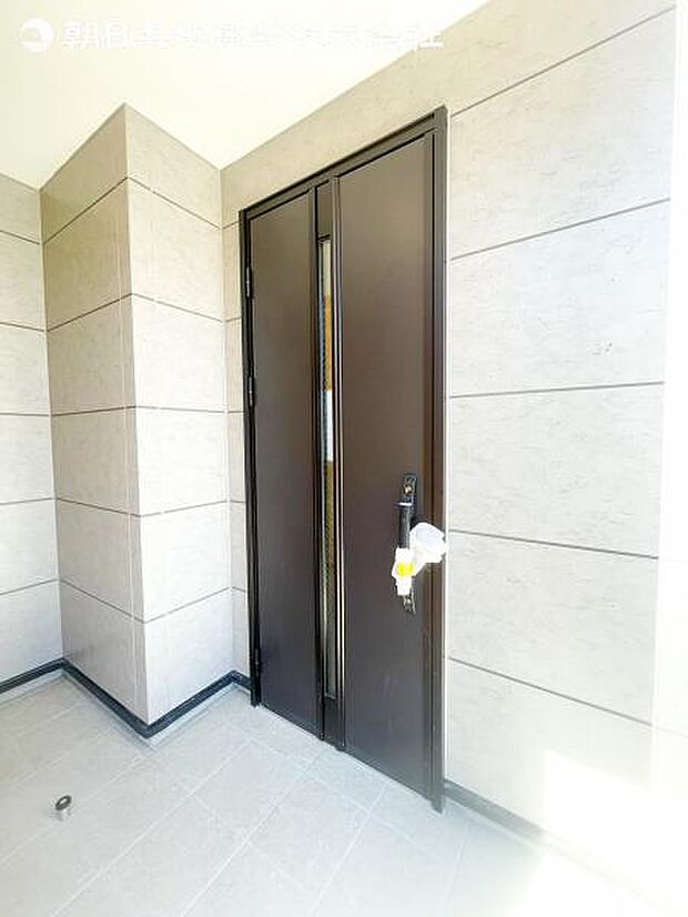 すぐの見学や資料請求など、お気軽にお問い合わせください