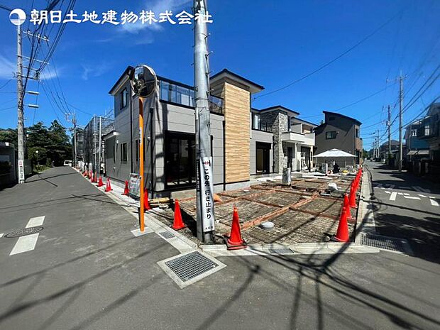 すぐの見学や資料請求など、お気軽にお問い合わせください