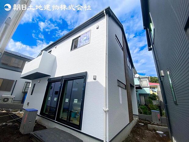 すぐの見学や資料請求など、お気軽にお問い合わせください