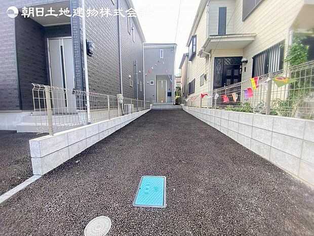 すぐの見学や資料請求など、お気軽にお問い合わせください