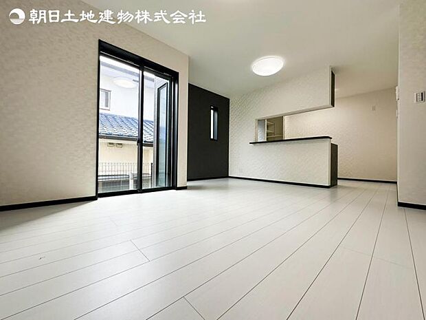 すぐの見学や資料請求など、お気軽にお問い合わせください