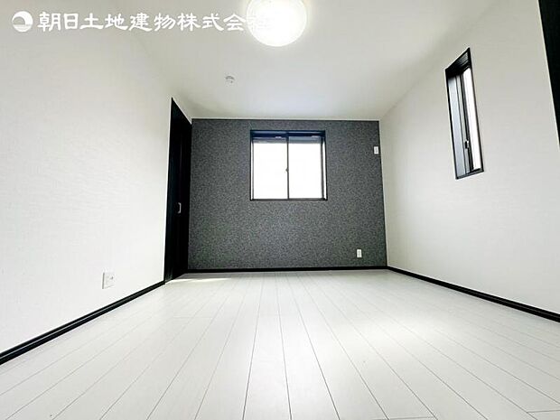 すぐの見学や資料請求など、お気軽にお問い合わせください