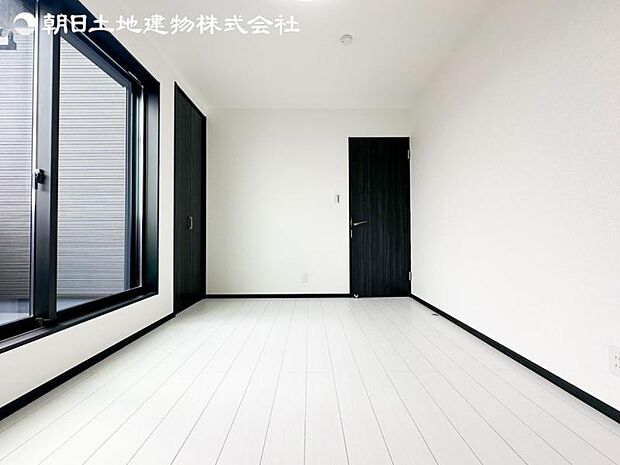 すぐの見学や資料請求など、お気軽にお問い合わせください