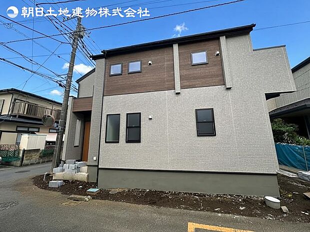 すぐの見学や資料請求など、お気軽にお問い合わせください
