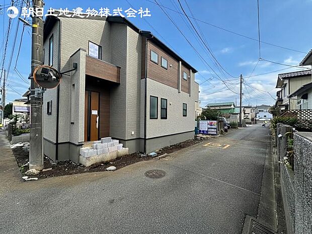 すぐの見学や資料請求など、お気軽にお問い合わせください