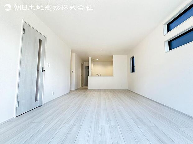 すぐの見学や資料請求など、お気軽にお問い合わせください