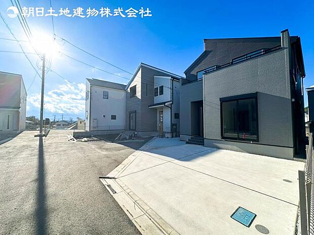 すぐの見学や資料請求など、お気軽にお問い合わせください