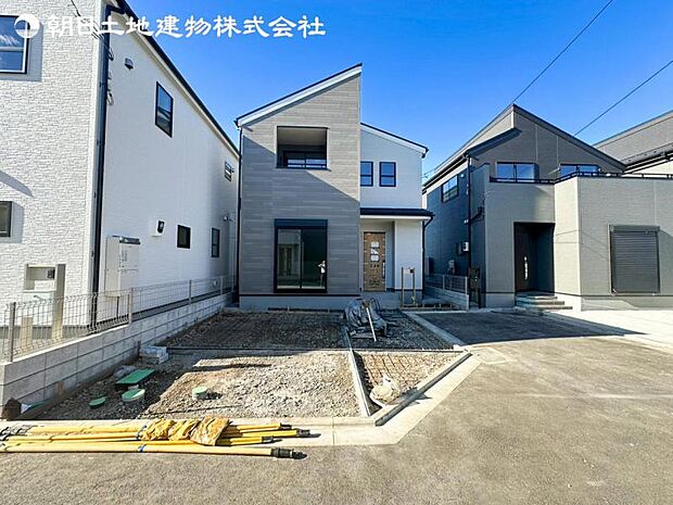 すぐの見学や資料請求など、お気軽にお問い合わせください