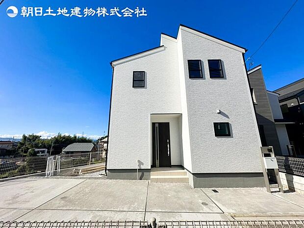すぐの見学や資料請求など、お気軽にお問い合わせください