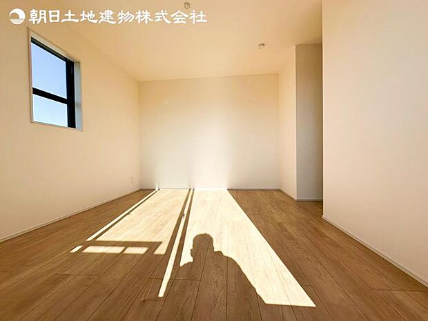 すぐの見学や資料請求など、お気軽にお問い合わせください