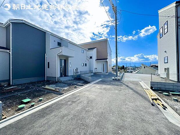 すぐの見学や資料請求など、お気軽にお問い合わせください