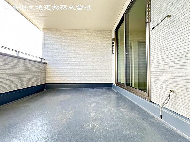 すぐの見学や資料請求など、お気軽にお問い合わせください