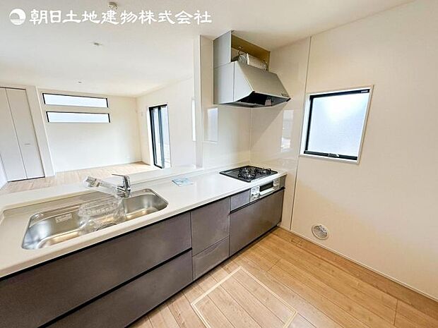 すぐの見学や資料請求など、お気軽にお問い合わせください
