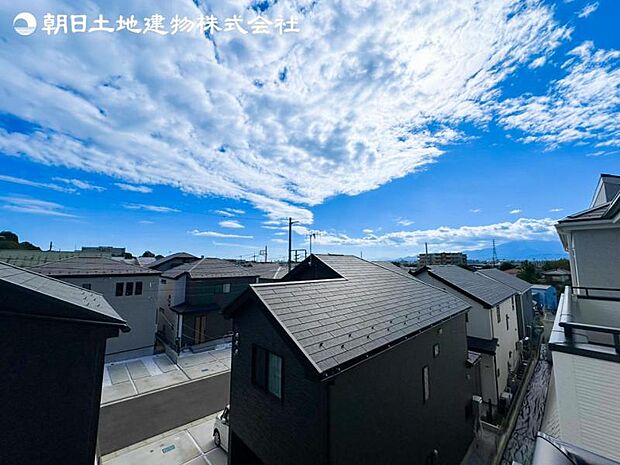 すぐの見学や資料請求など、お気軽にお問い合わせください