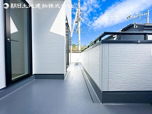 すぐの見学や資料請求など、お気軽にお問い合わせください