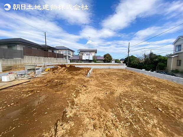 すぐの見学や資料請求など、お気軽にお問い合わせください
