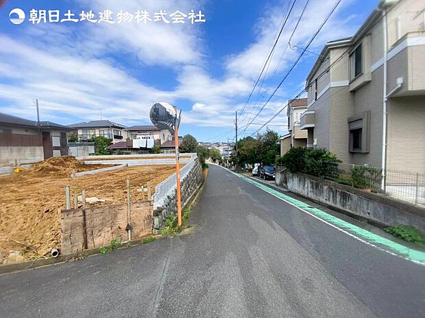 すぐの見学や資料請求など、お気軽にお問い合わせください