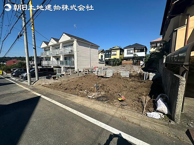すぐの見学や資料請求など、お気軽にお問い合わせください