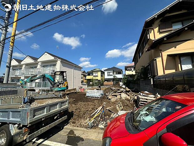 すぐの見学や資料請求など、お気軽にお問い合わせください