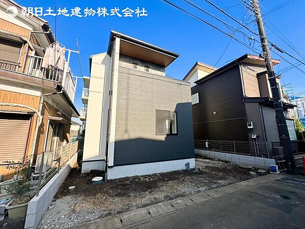 すぐの見学や資料請求など、お気軽にお問い合わせください