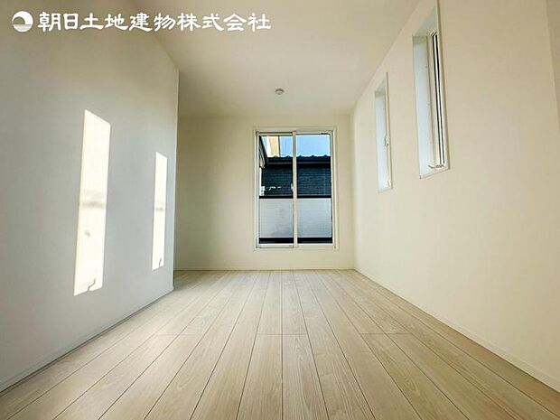 すぐの見学や資料請求など、お気軽にお問い合わせください