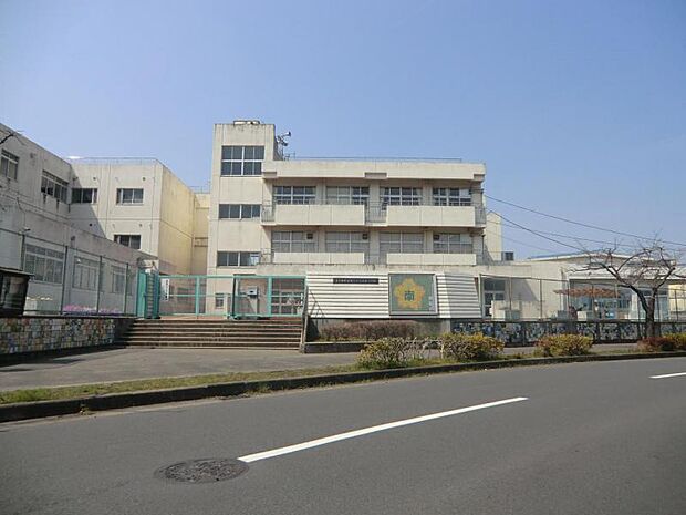 小山田南小学校まで約1081ｍ