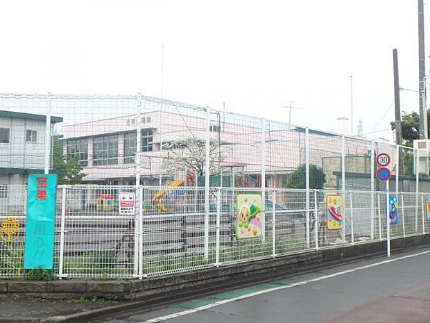 光明幼稚園まで1104ｍ