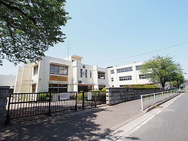 相模台中学校まで約827ｍ