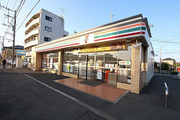 セブンイレブン大和下鶴間東店まで約608ｍ