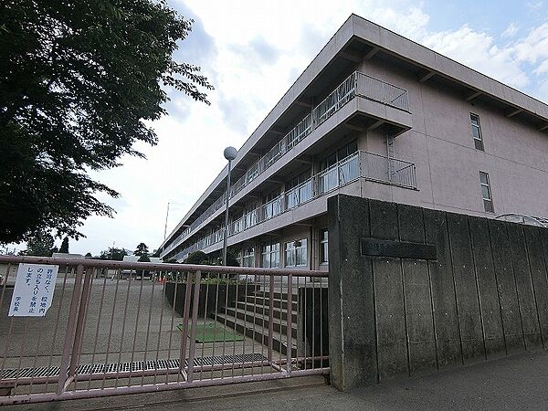 大野北小学校まで約671ｍ
