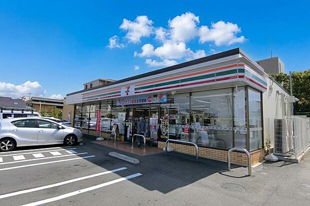 セブンイレブン町田木曽東1丁目店まで約449m (徒歩6分)