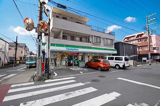 ファミリーマート三河屋上鶴間店まで約313ｍ