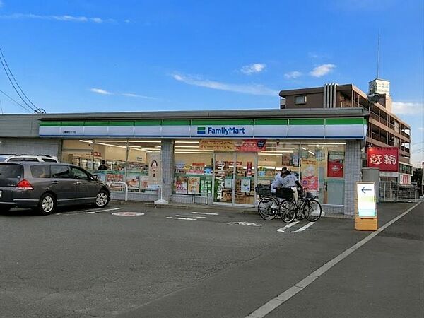 ファミリーマート 川崎麻生片平店まで約520ｍ