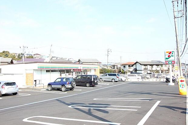 セブンイレブン町田高ヶ坂2丁目店まで約396m