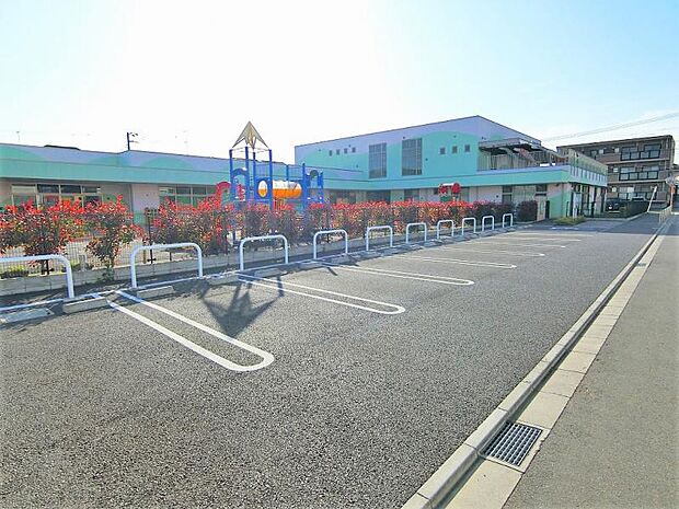 和泉保育園まで約326〜378ｍ