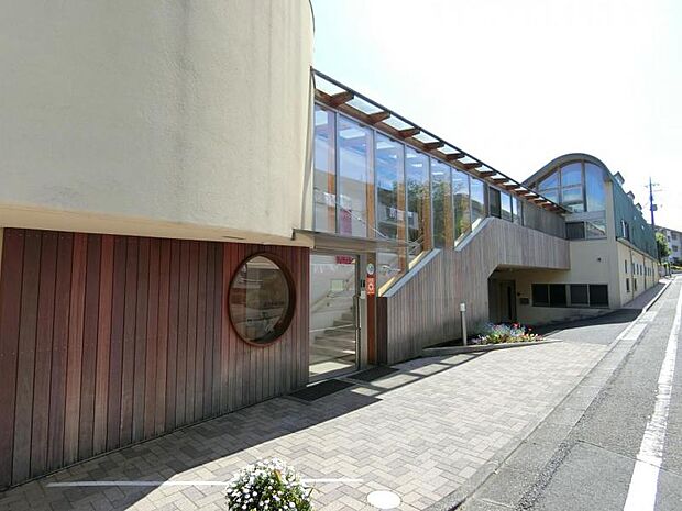 花の木保育園まで約331ｍ