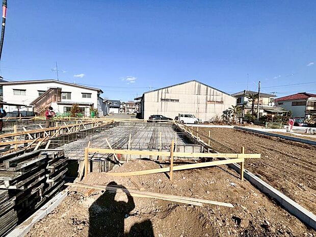 小山小学校まで約873〜960m