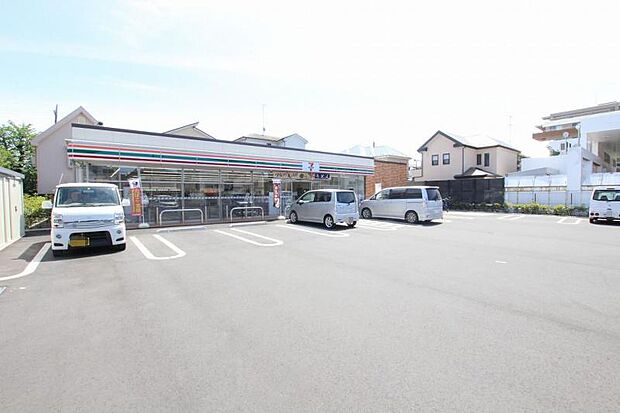 セブンイレブン相模原相南1丁目店まで約614m
