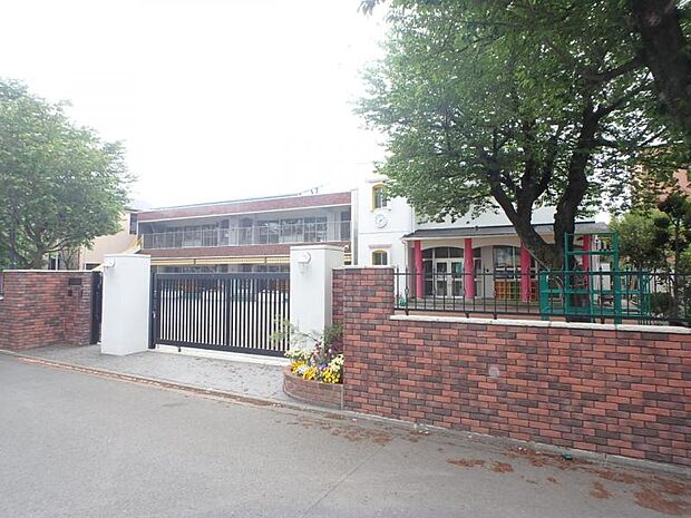 豊泉幼稚園まで約253ｍ