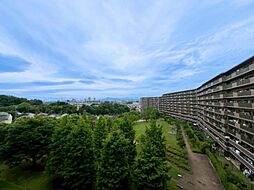 ユニヴェルシオール学園の丘「玉川学園前」駅　歩14分