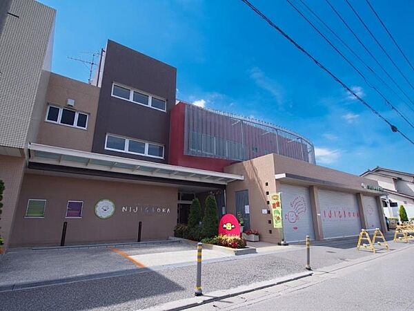 虹ヶ丘幼稚園まで約199ｍ