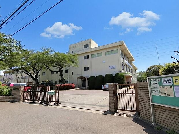 相模原市立緑が丘中学校まで約2175m