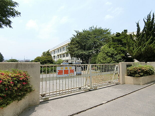 東原小学校まで約625m