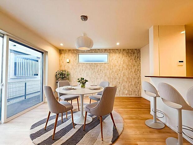 本画像はCGで作成しております。実際に現地に家具は置かれておりません。また、価格に家具は含まれておりません。